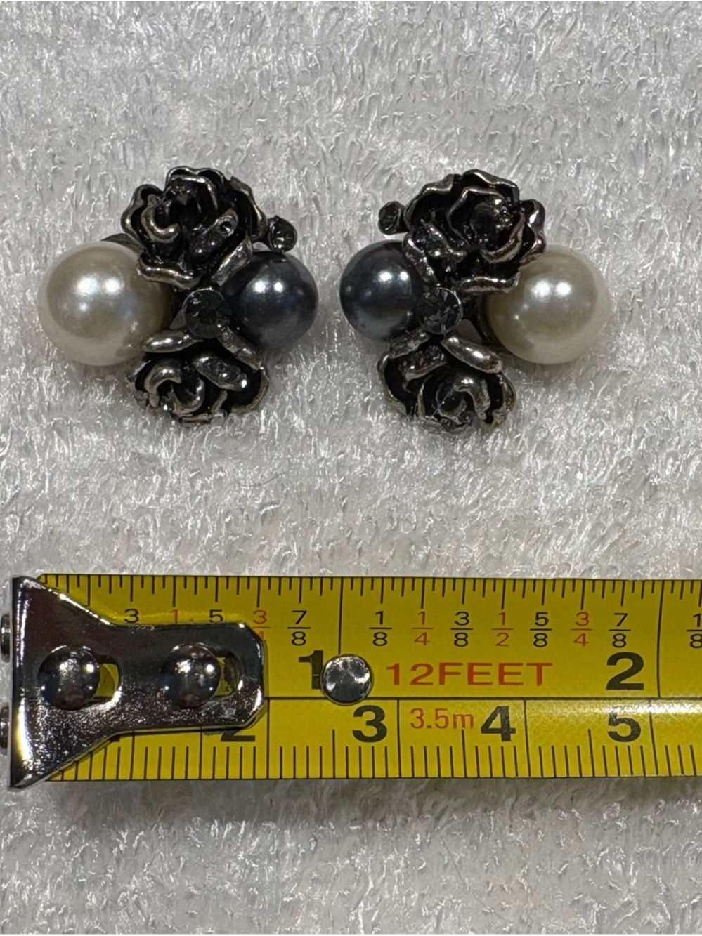 Mid-Century Modern Silver Tone Rose & Faux Pearl Cluster Stud Earrings - Picture 9 of 9